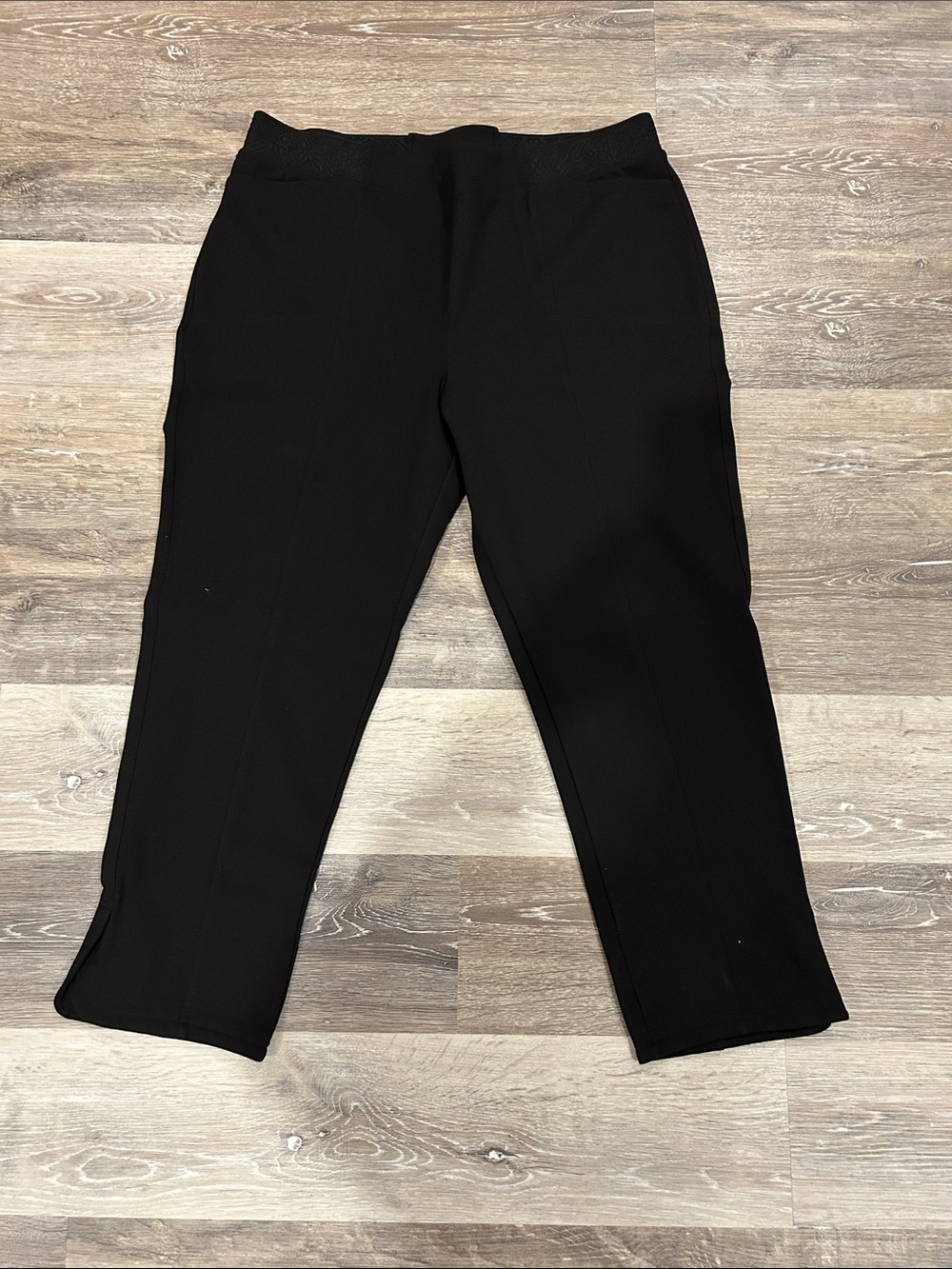 Blue Sky Black Cropped Stretch Pants for Women